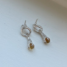 Load image into Gallery viewer, MINI STRING ME ALONG CITRINE SILVER.