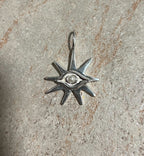 SMALL PEARL VIEW CHARM SILVER.