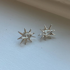 MINI VIEW EARRINGS - SILVER.