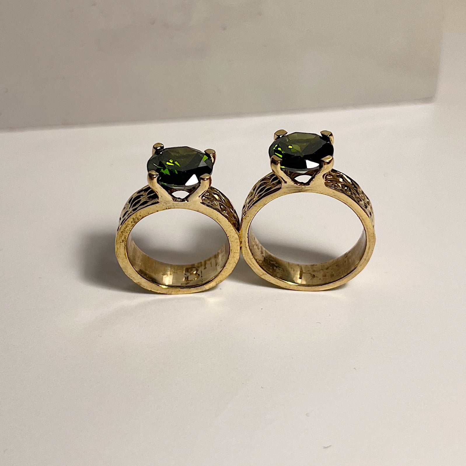 HITCHED - GREEN BRASS.