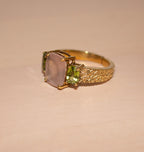 SOULMATE RING BRASS ROSE/PERIDOT