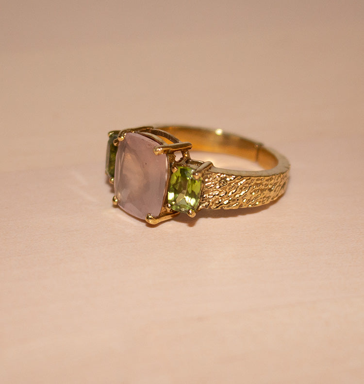 SOULMATE RING BRASS ROSE/PERIDOT