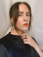 STRING ME ALONG YELLOW/SILVER.