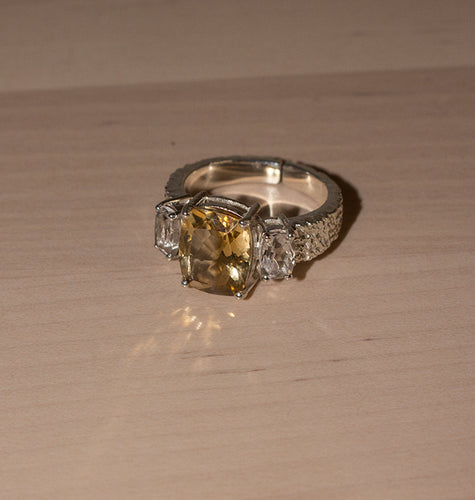 SOULMATE RING SILVER CITRINE/CRYSTAL.