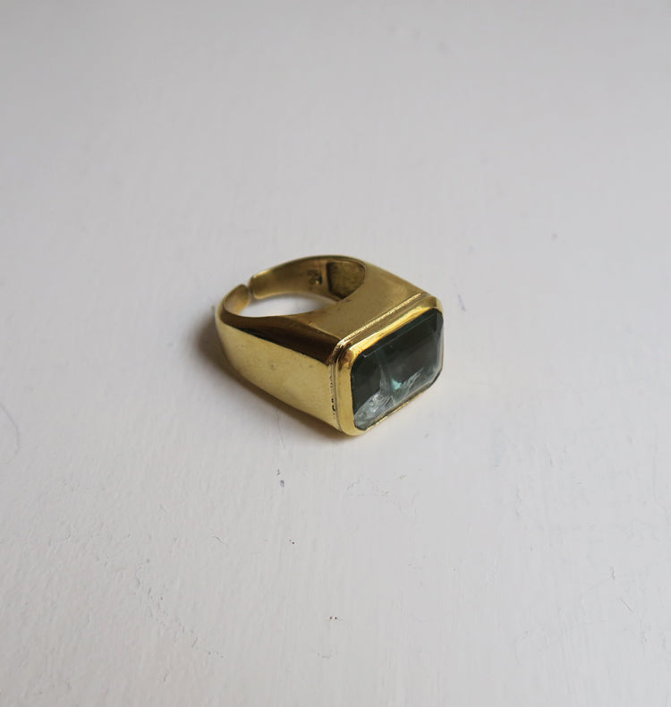 GOLDEN GREEN RING.
