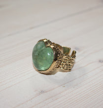 Load image into Gallery viewer, RIO RING BRASS FLUORITE.