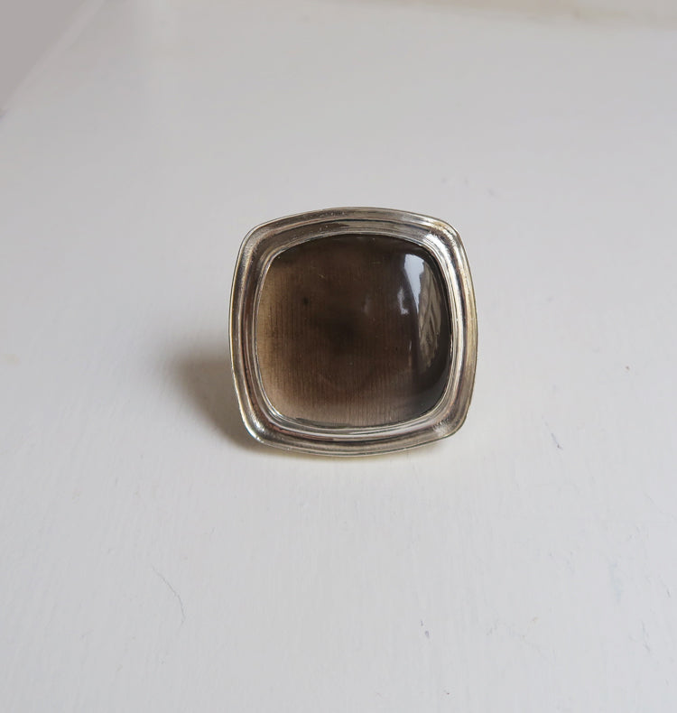 SQUARE - BROWN SILVER RING.