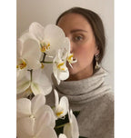 STRING ME ALONG YELLOW/SILVER.