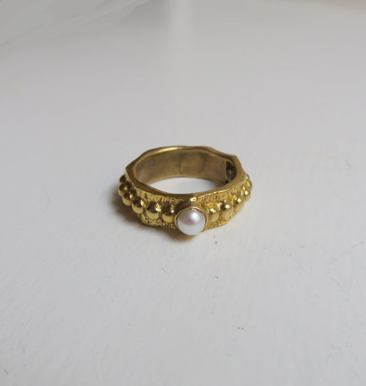 THE ONE - BRASS RING.