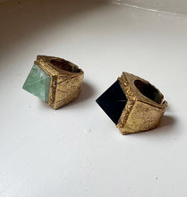 Ladda in bilden i Gallery viewer, PROVE A POINT RING FLUORITE BRASS.