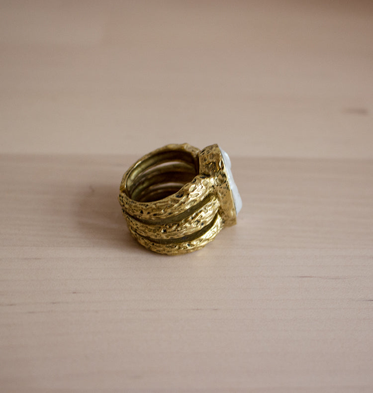 ALLY RING BRASS.