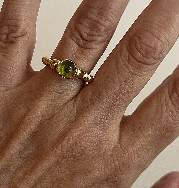 NEW BLOOD RING - PERIDOT BRASS.