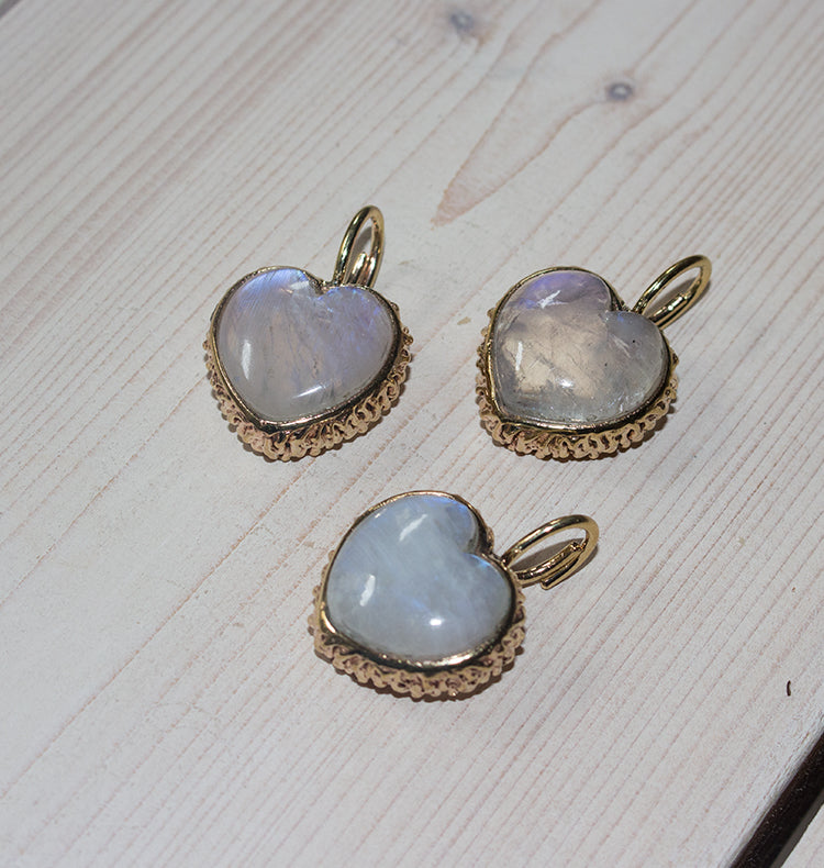 RIO CHARM BRASS MOON.