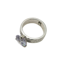 Ladda in bilden i Gallery viewer, HITCHED - CLEAR SILVER.