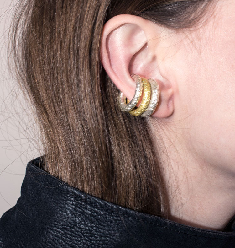 ICE EAR CUFF - BRASS.