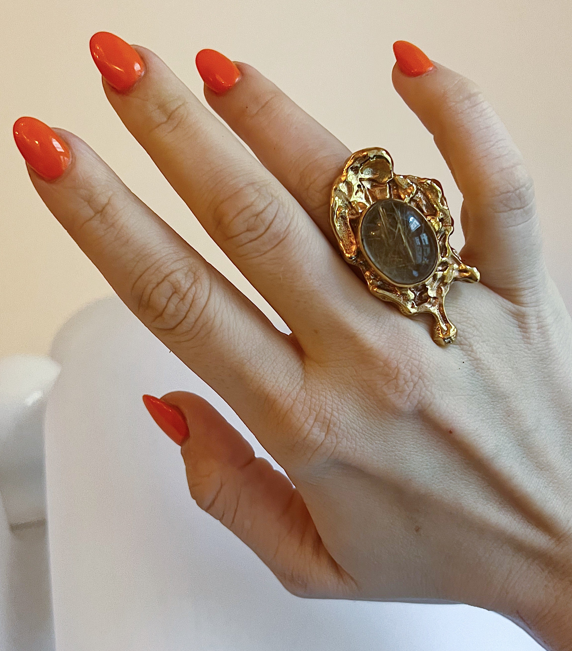 MODD RING RUTILE BRASS.