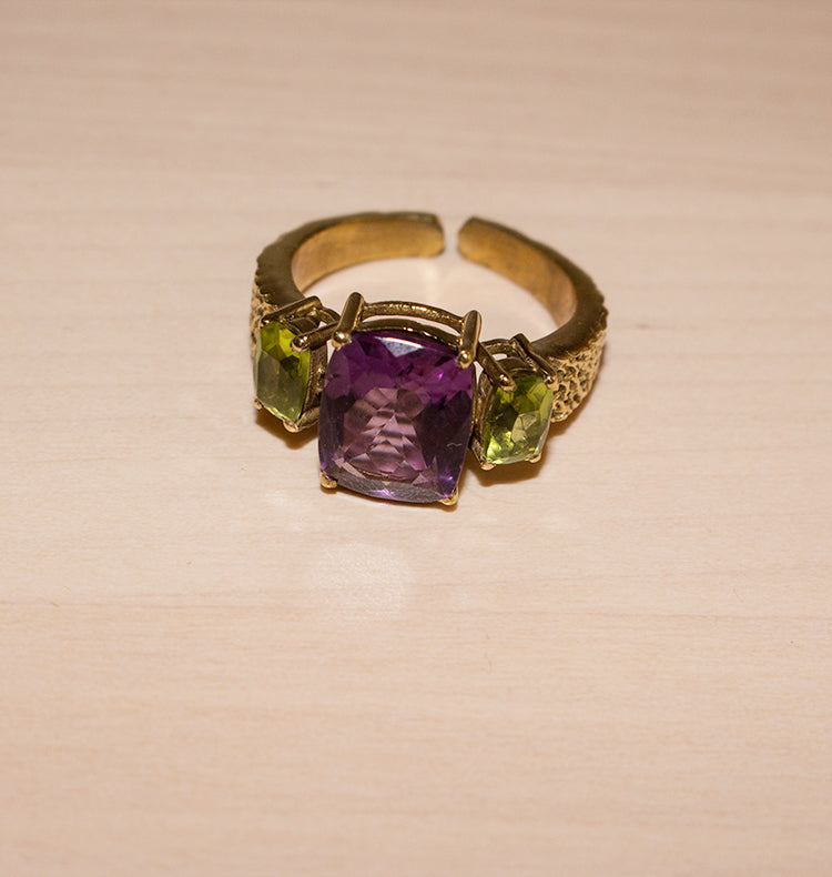 SOULMATE RING BRASS AMETHYST/PERIDOT.