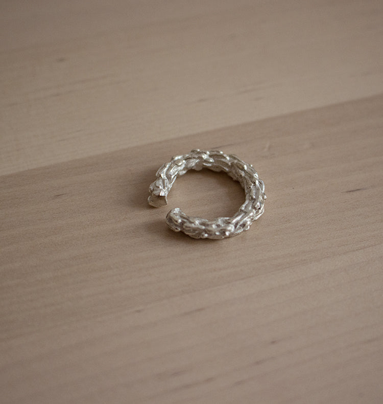 PARTNER SILVER EAR CUFF/SMALL RING.