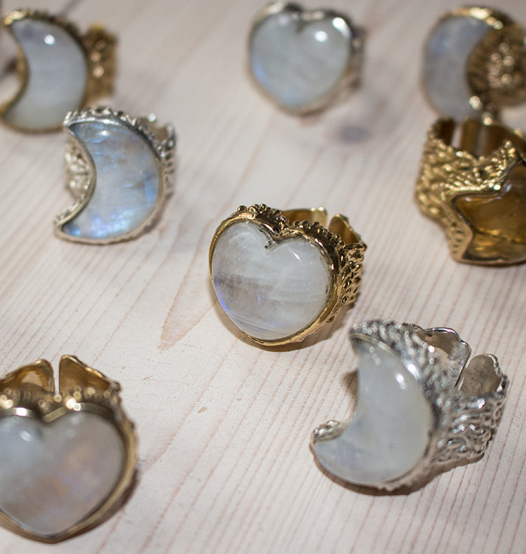 LUNA RING SILVER MOON.