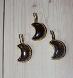 LUNA CHARM BRASS SMOKEY.