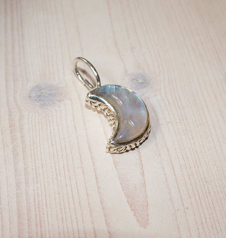 LUNA CHARM SILVER MOON.