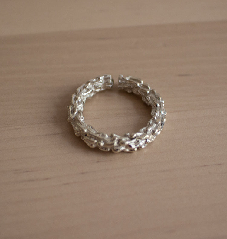 PARTNER SILVER RING/BIG EAR CUFF.