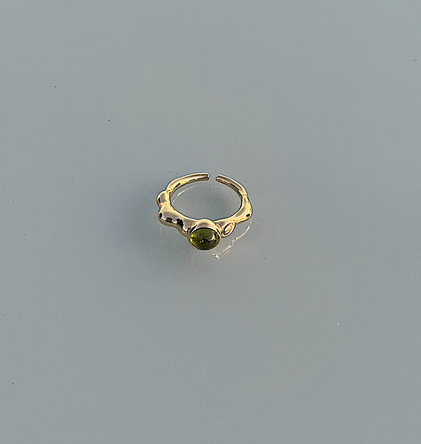 NEW BLOOD RING - PERIDOT BRASS.