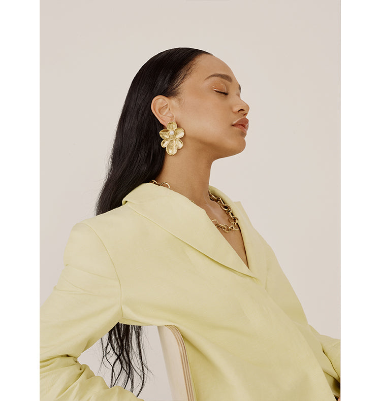 ORCHID EARRINGS - BRASS.