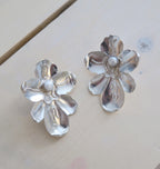 ORCHID EARRINGS - SILVER.