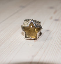 Load image into Gallery viewer, URSA RING SILVER CITRINE.